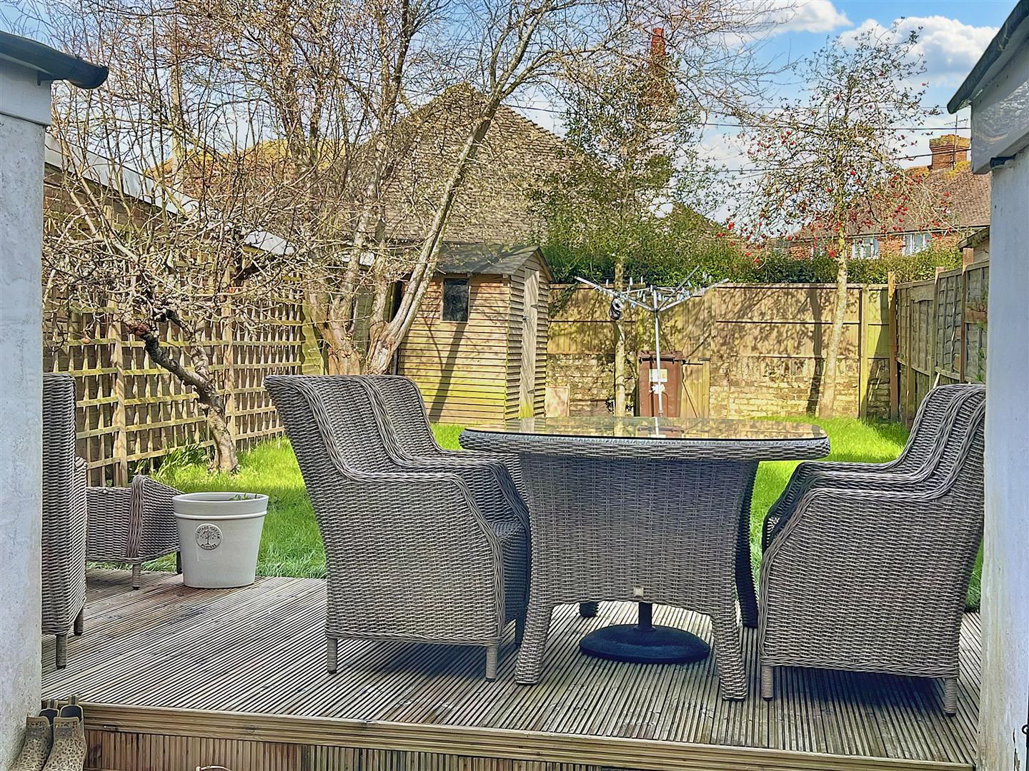 Property Details for Victoria Road, Polegate Town Property Estate